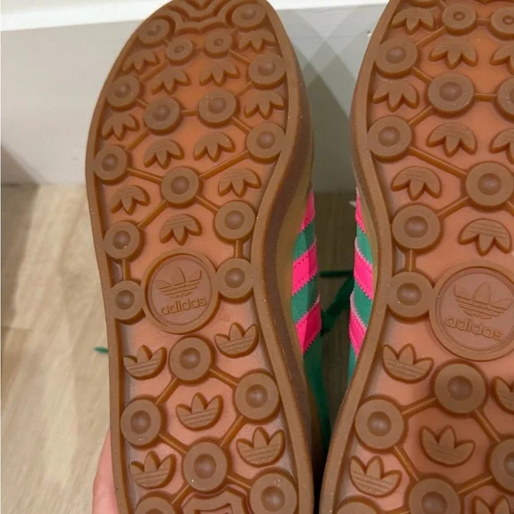 New!adidas gazellGreen Suede Sneakers with Pink Three-Stripes and Yellow Heel - Picture 5 of 9